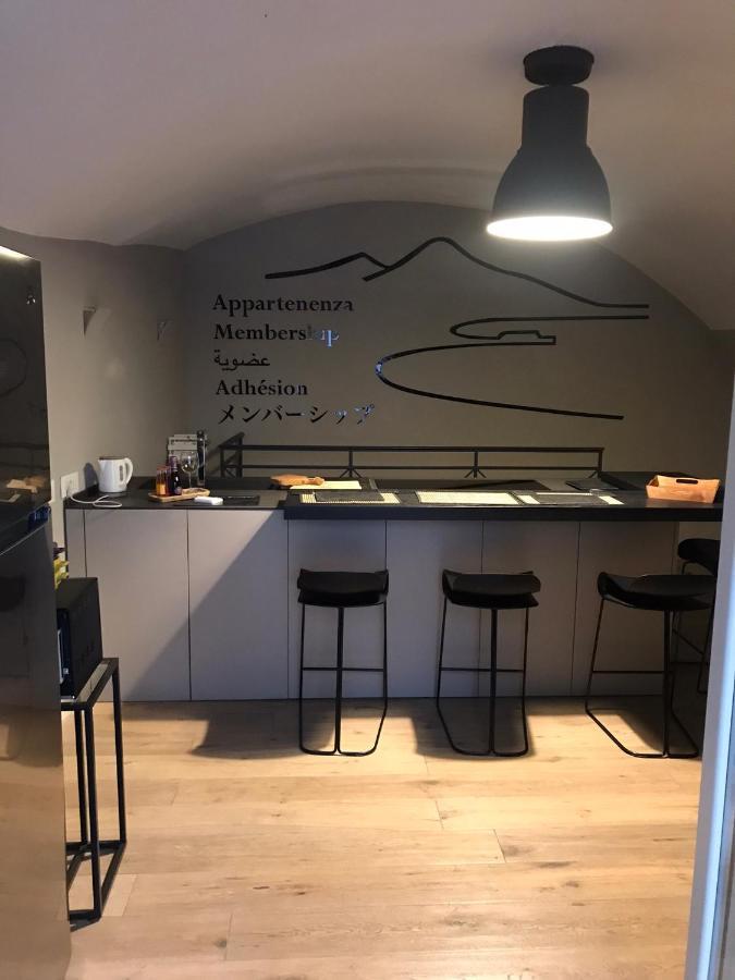 Super Design Appartamento Napoli Centro Con Sky Wifi Veloce E Netflix Eksteriør billede
