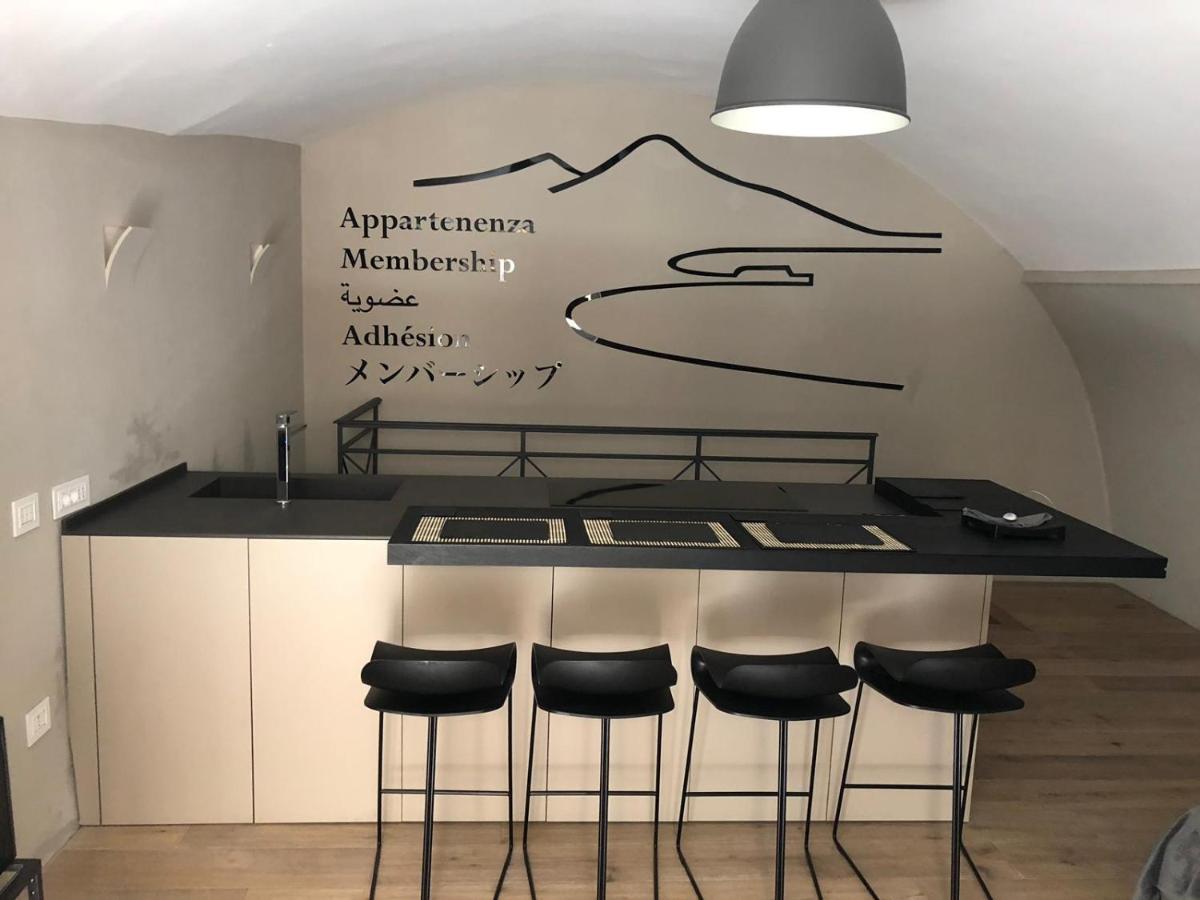 Super Design Appartamento Napoli Centro Con Sky Wifi Veloce E Netflix Eksteriør billede