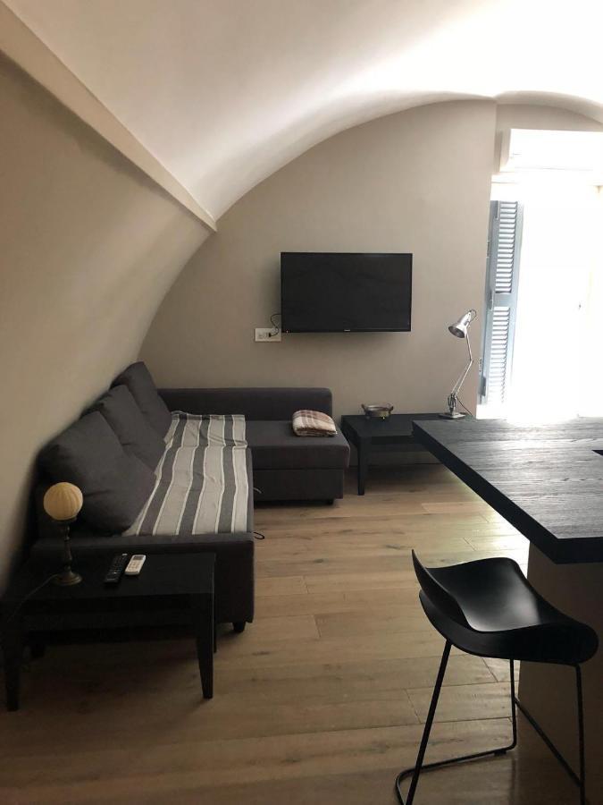 Super Design Appartamento Napoli Centro Con Sky Wifi Veloce E Netflix Eksteriør billede