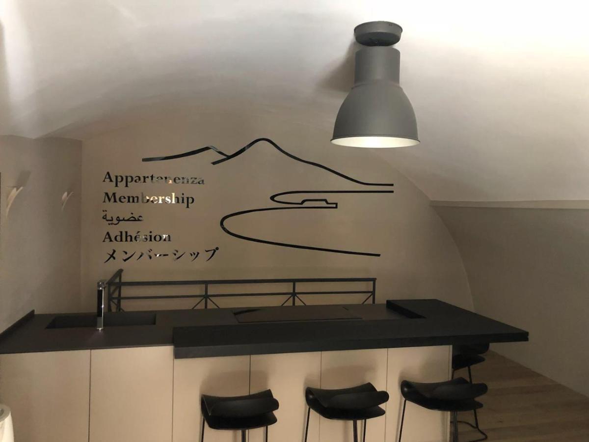 Super Design Appartamento Napoli Centro Con Sky Wifi Veloce E Netflix Eksteriør billede