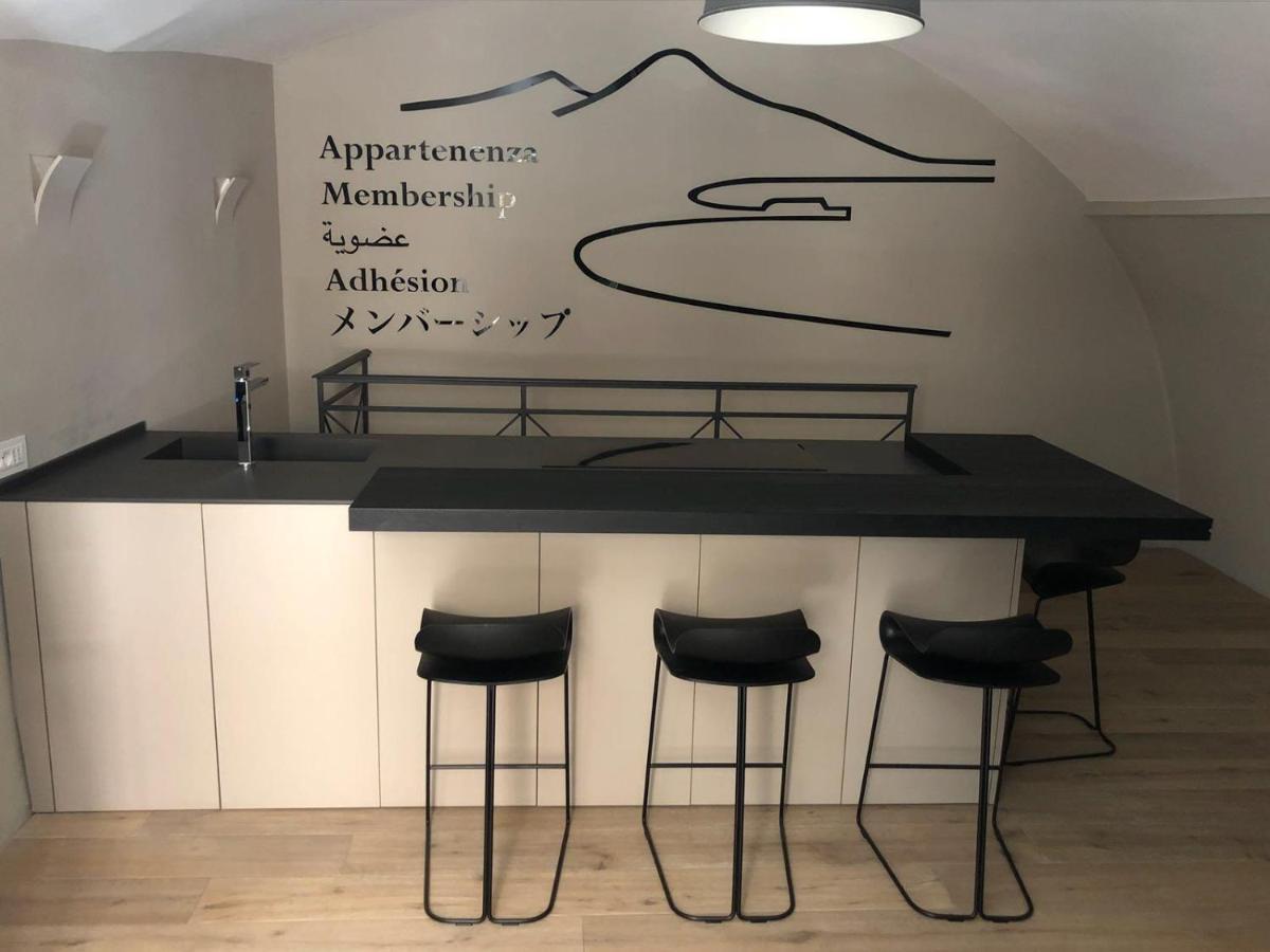 Super Design Appartamento Napoli Centro Con Sky Wifi Veloce E Netflix Eksteriør billede