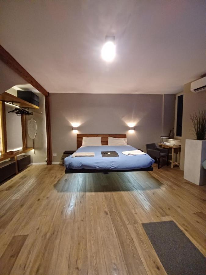 Super Design Appartamento Napoli Centro Con Sky Wifi Veloce E Netflix Eksteriør billede