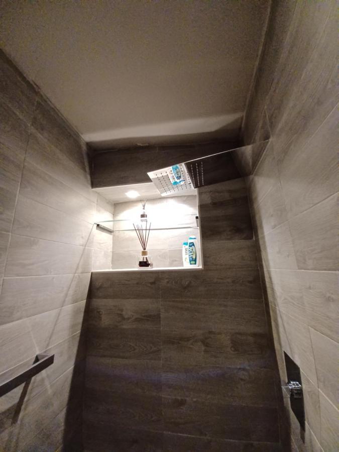 Super Design Appartamento Napoli Centro Con Sky Wifi Veloce E Netflix Eksteriør billede